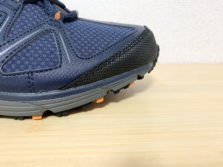 ムーンスターSPLTスニーカーは歩きやすい