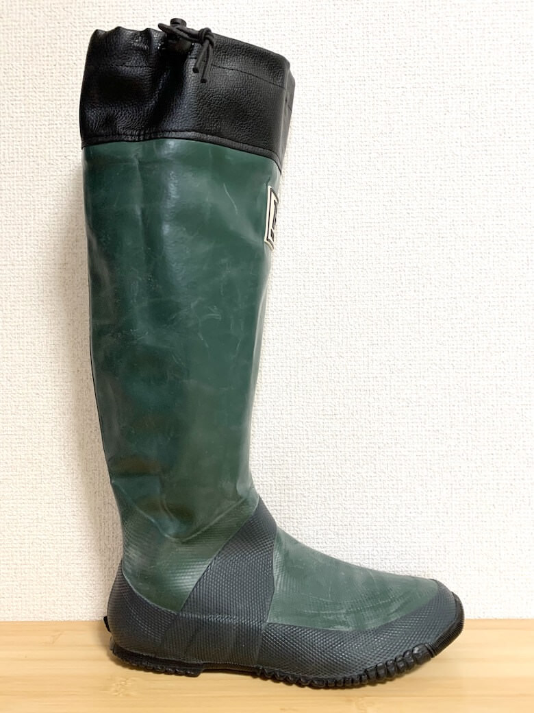 日本野鳥の会の長靴はシルエットが綺麗